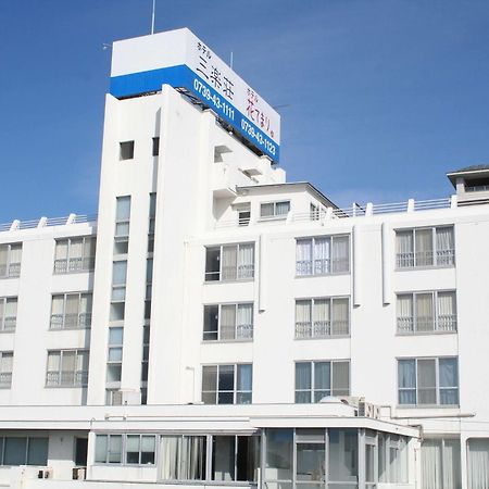 Hotel Hanatemari Shirahama Exterior photo