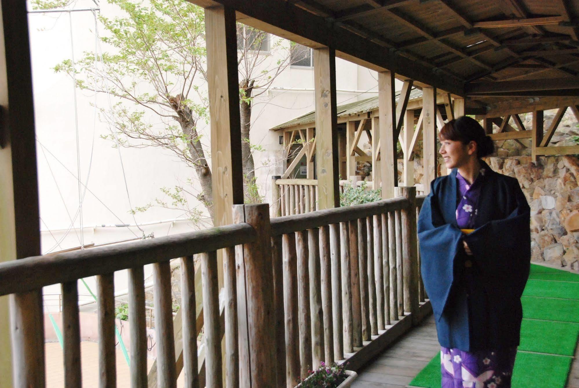 Hotel Hanatemari Shirahama Exterior photo